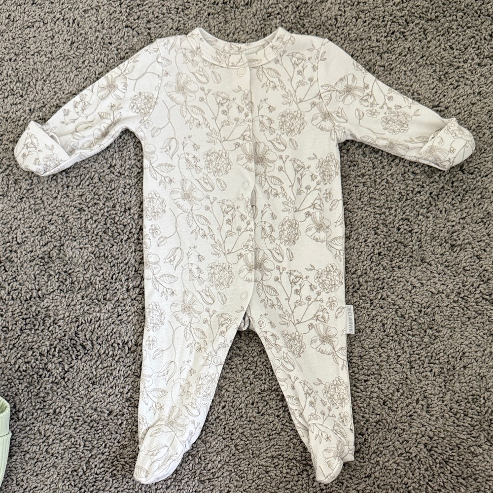 Shabby Chic Cream Floral Kids Footie